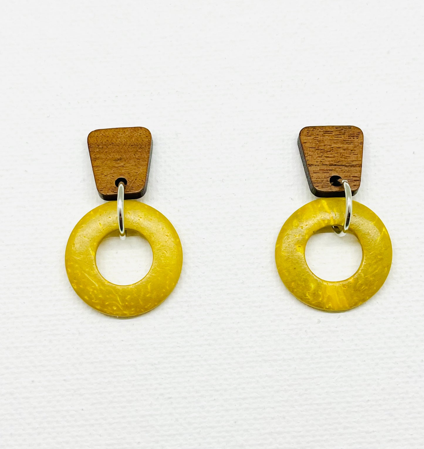 Quillu Earrings